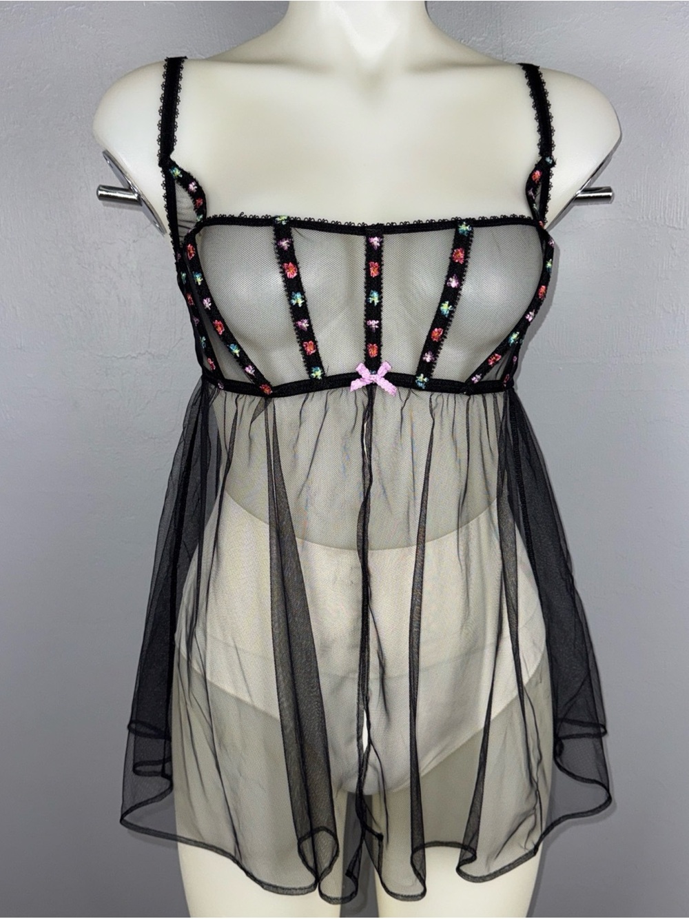 Victoria’s Secret Dark Blossom Black Embroidery Babydoll Medium Romantic *READ